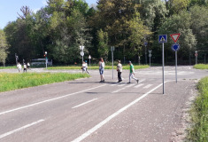 Přecházíme