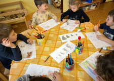 Hrajeme si, poznáváme, vybarvujeme
