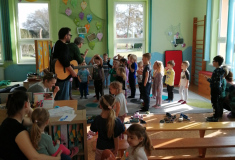 Duo Vilém Dubnička a Zdeněk Lahoda u nás ve školce