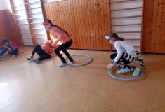 Hop! Skok!
