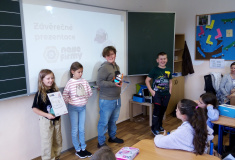 Firma ve 4. ročníku