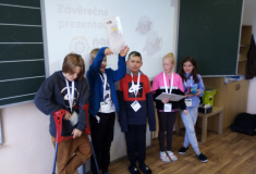 Firma ve 4. ročníku