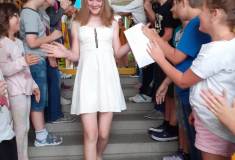 Studentská hymna... a můžeme jít