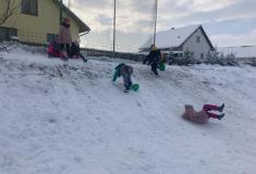 Tělocvik na sněhu