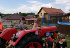 Traktory